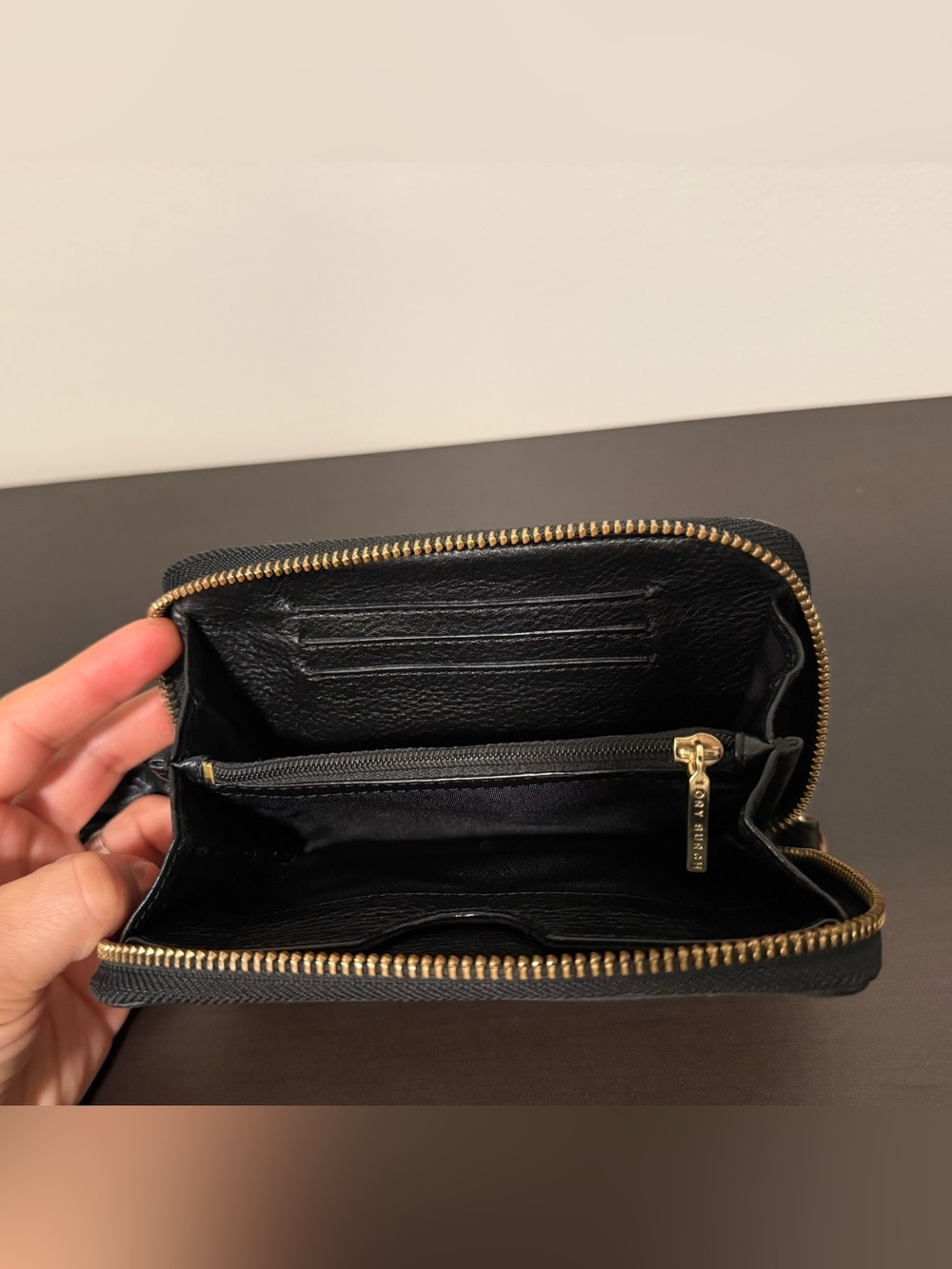 Tory Burch Thea Zip Continental Wallet Black Leather Tassel - Picture 9 of 12